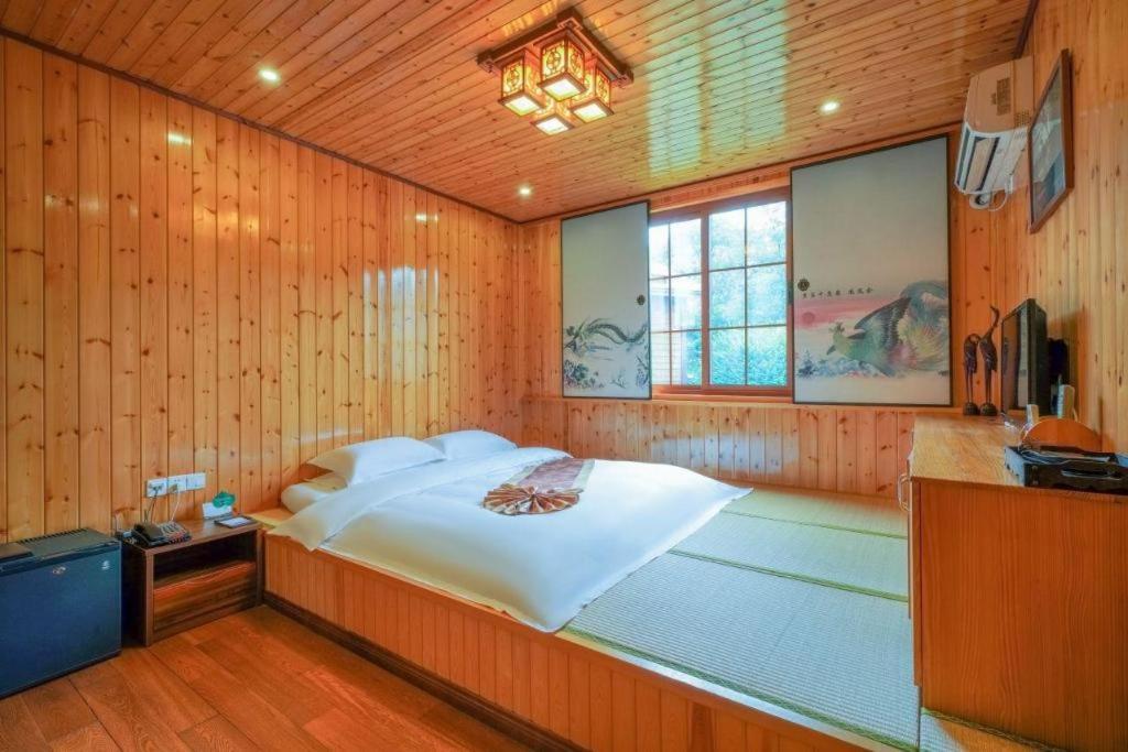 Suzhou Phoenix Hotspring Resort Zhangjiagang Екстериор снимка